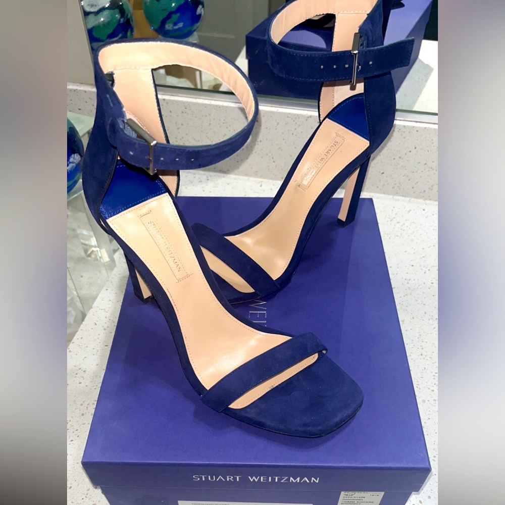 Square toe open toe heel